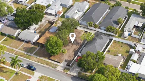 845 50th Avenue N St Petersburg FL 33703