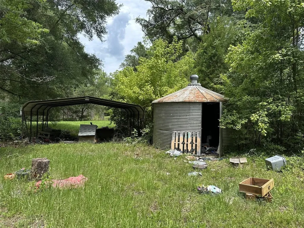 367 SW Kinard Court Fort White FL 32038
