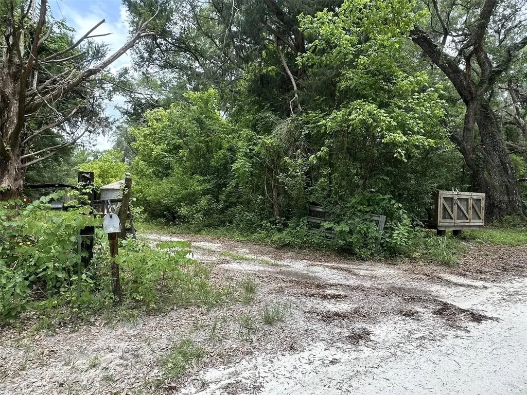 367 SW Kinard Court Fort White FL 32038