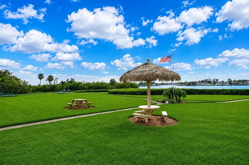 12760 Indian Rocks Road Largo FL 33774