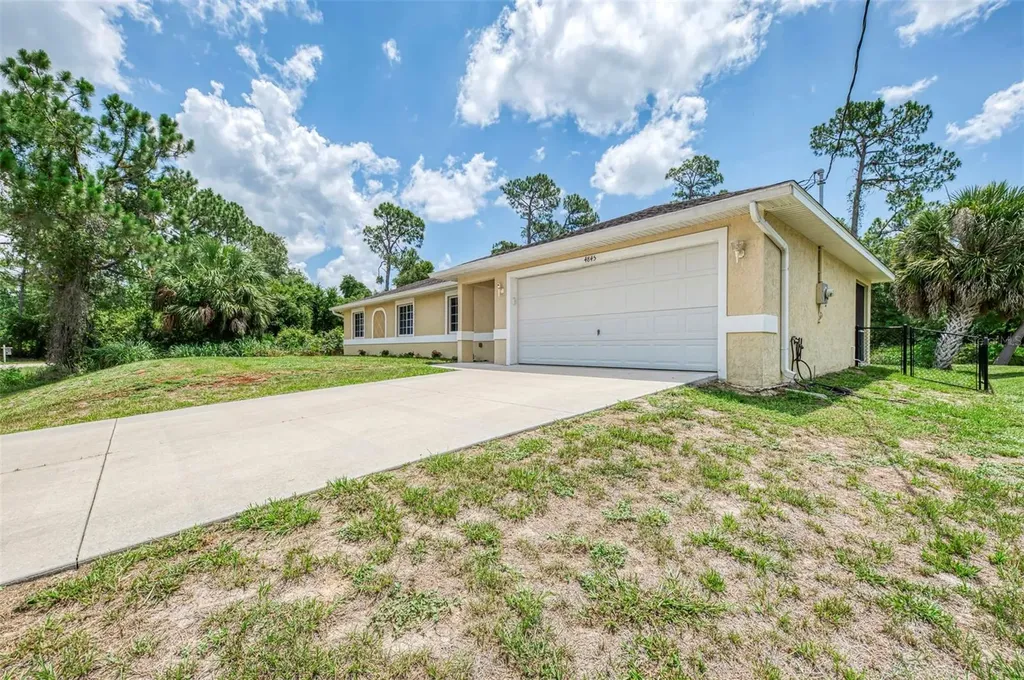4845 Hader Road North Port FL 34288