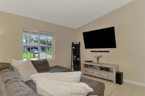 4845 Hader Road North Port FL 34288