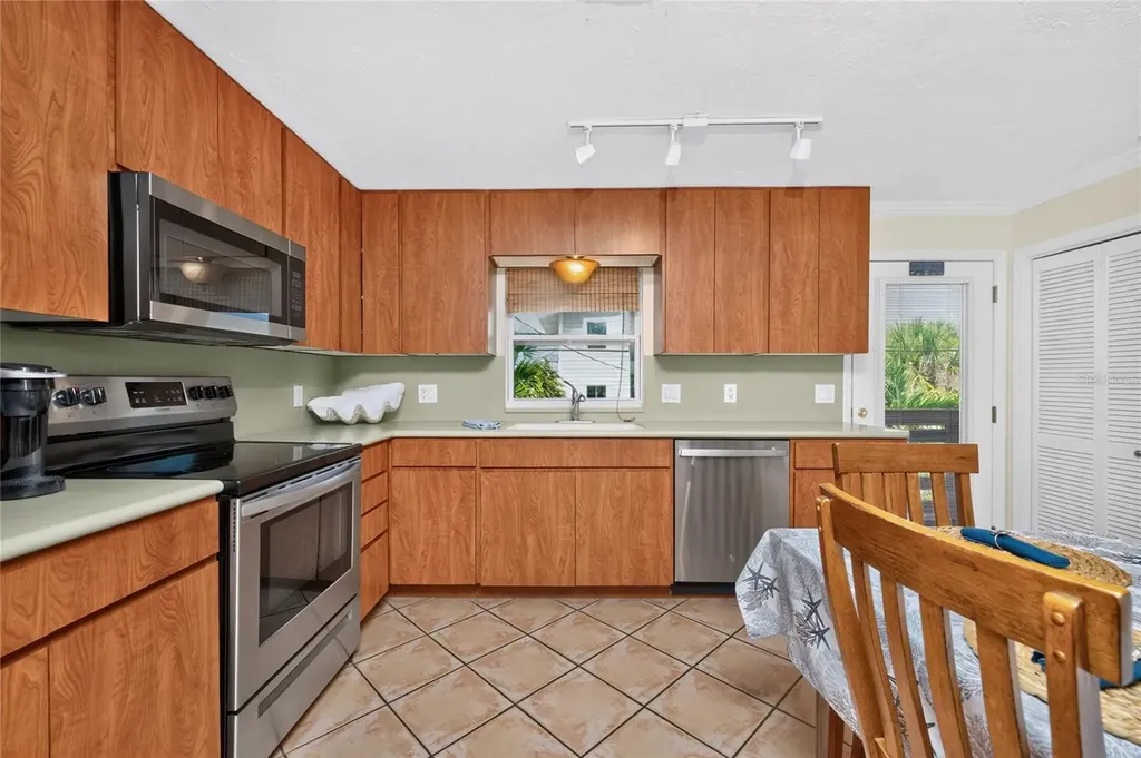 1120 Gulf Boulevard Englewood FL 34223