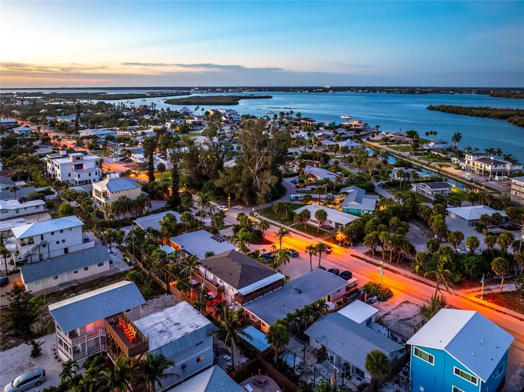 1120 Gulf Boulevard Englewood FL 34223
