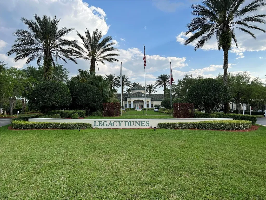 8902 Legacy Court Kissimmee FL 34747