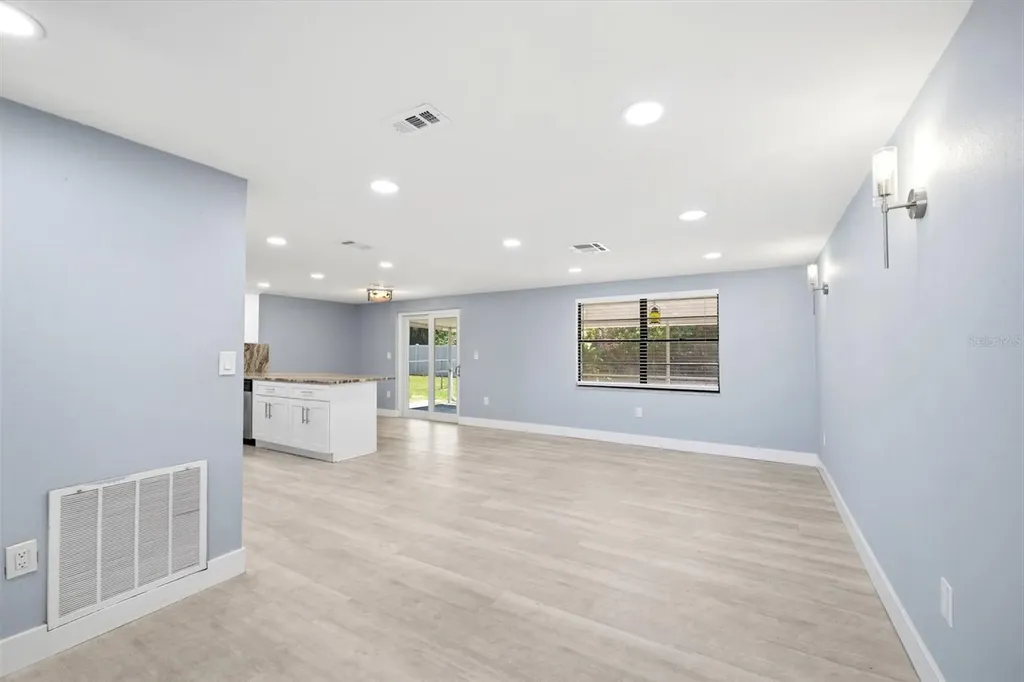 12824 1st Isle Hudson FL 34667