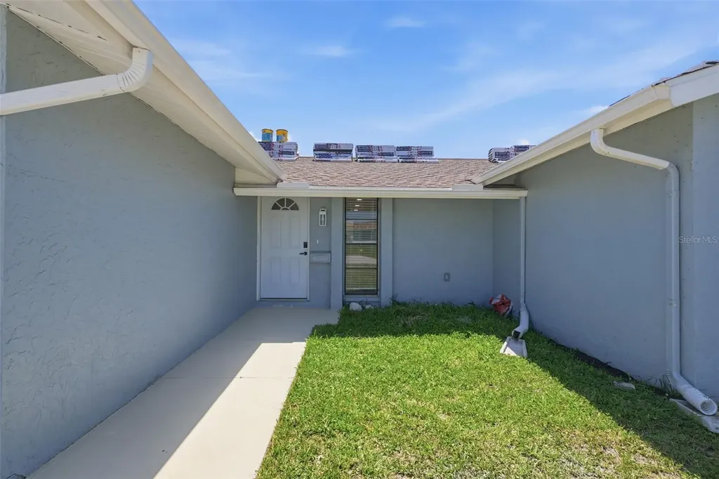 12824 1st Isle Hudson FL 34667