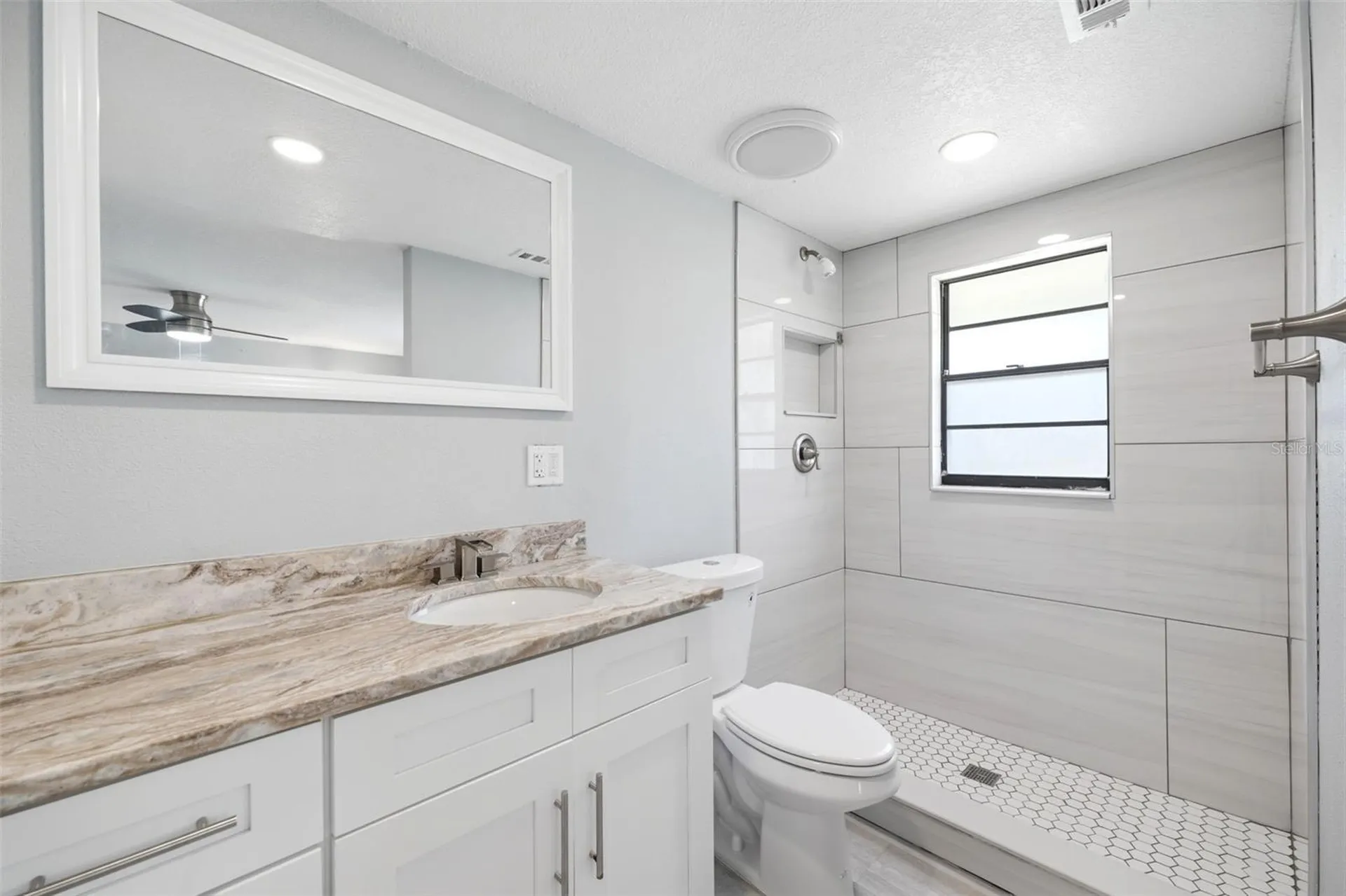 12824 1st Isle Hudson FL 34667