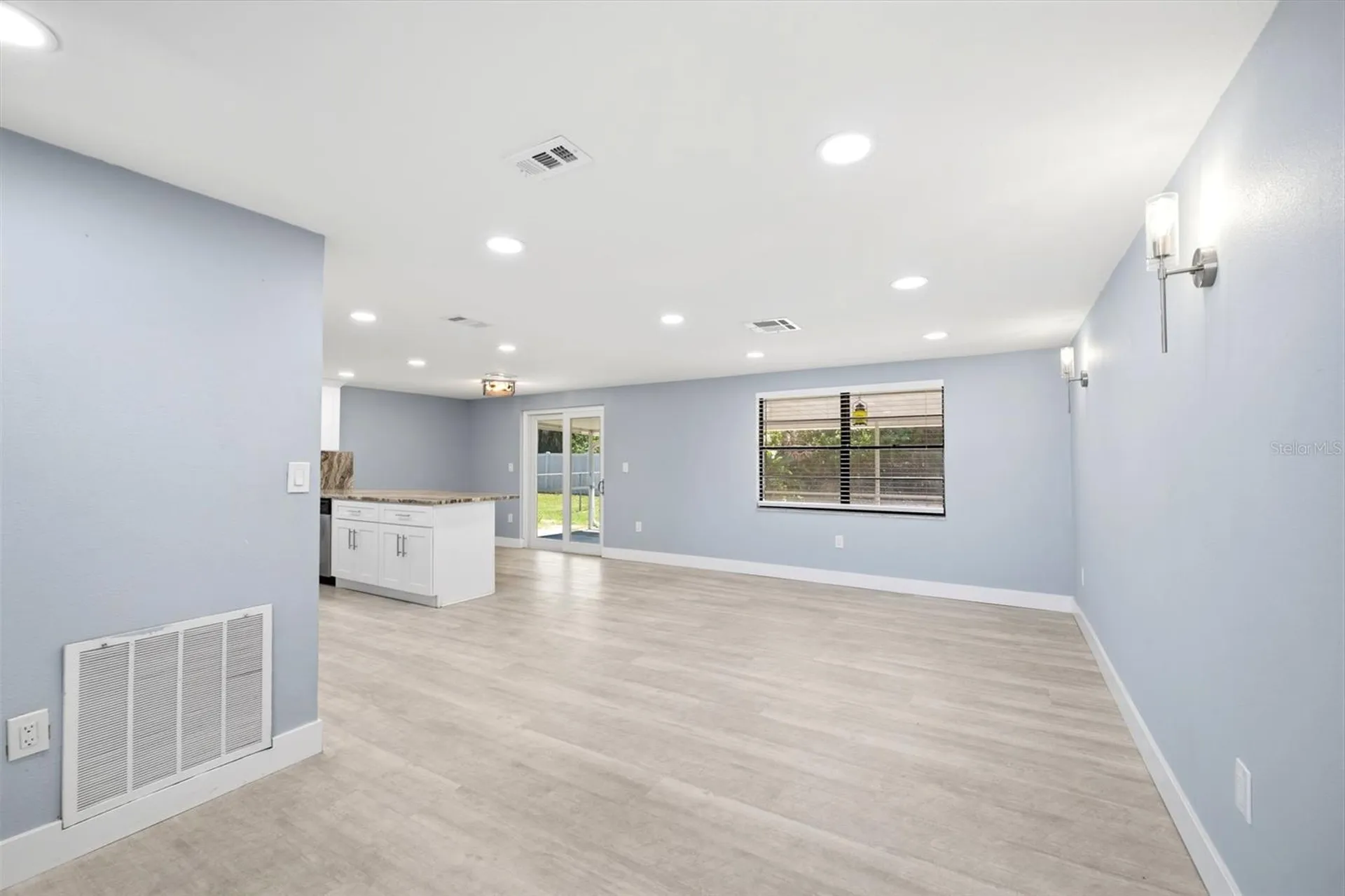 12824 1st Isle Hudson FL 34667