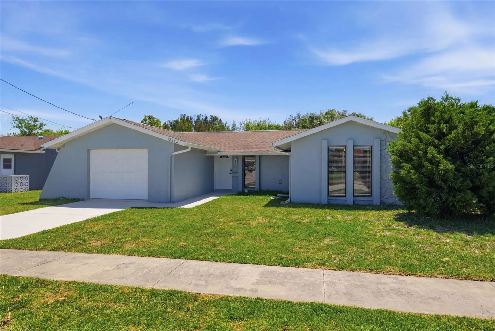 12824 1st Isle Hudson FL 34667
