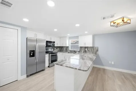 12824 1st Isle Hudson FL 34667