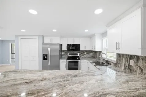 12824 1st Isle Hudson FL 34667