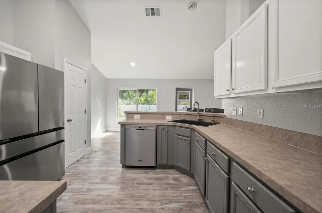 5250 Sunnyvale Road North Port FL 34288