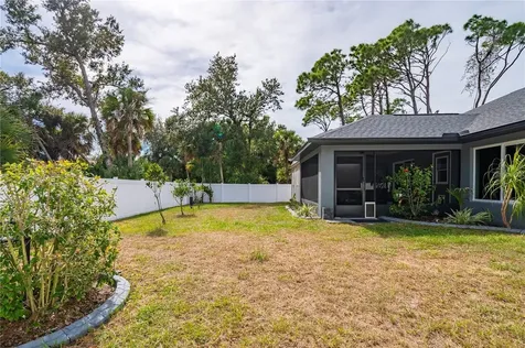 5250 Sunnyvale Road North Port FL 34288