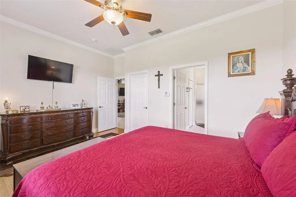 2294 Caledonian Street Clermont FL 34711