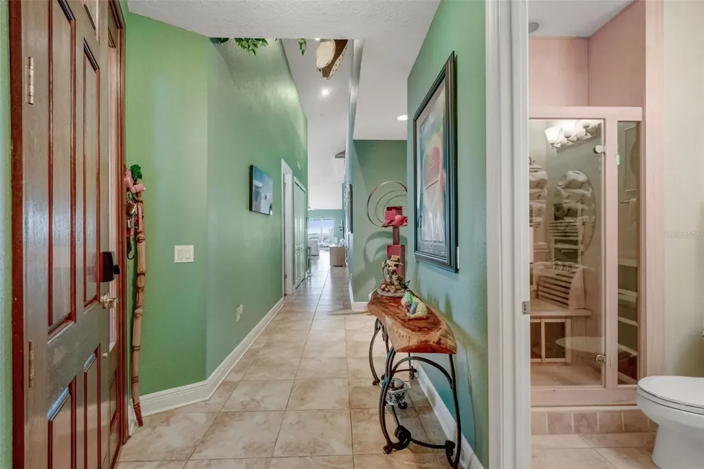 1038 Bellasol Way Apollo Beach FL 33572
