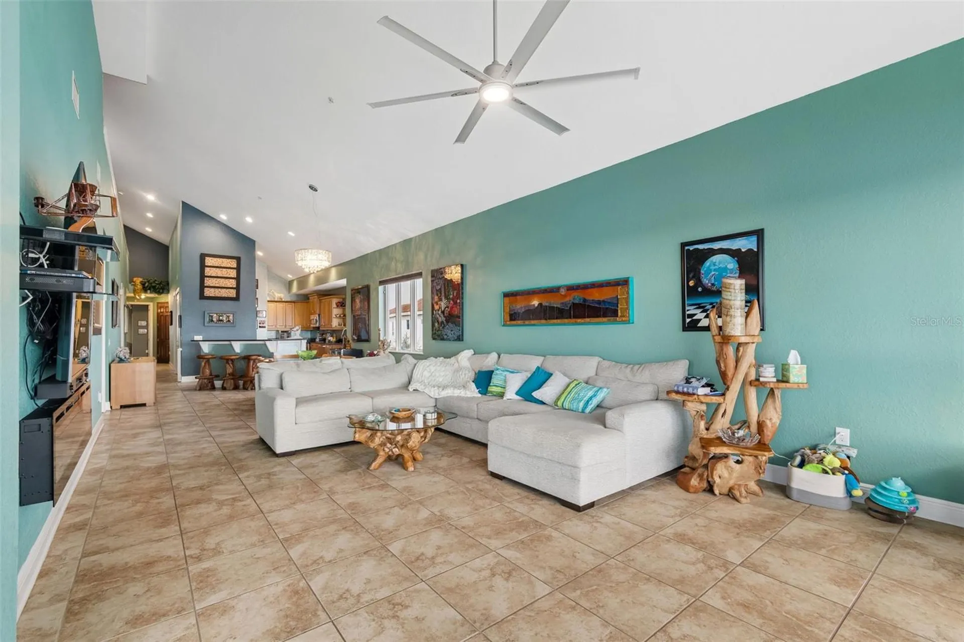 1038 Bellasol Way Apollo Beach FL 33572