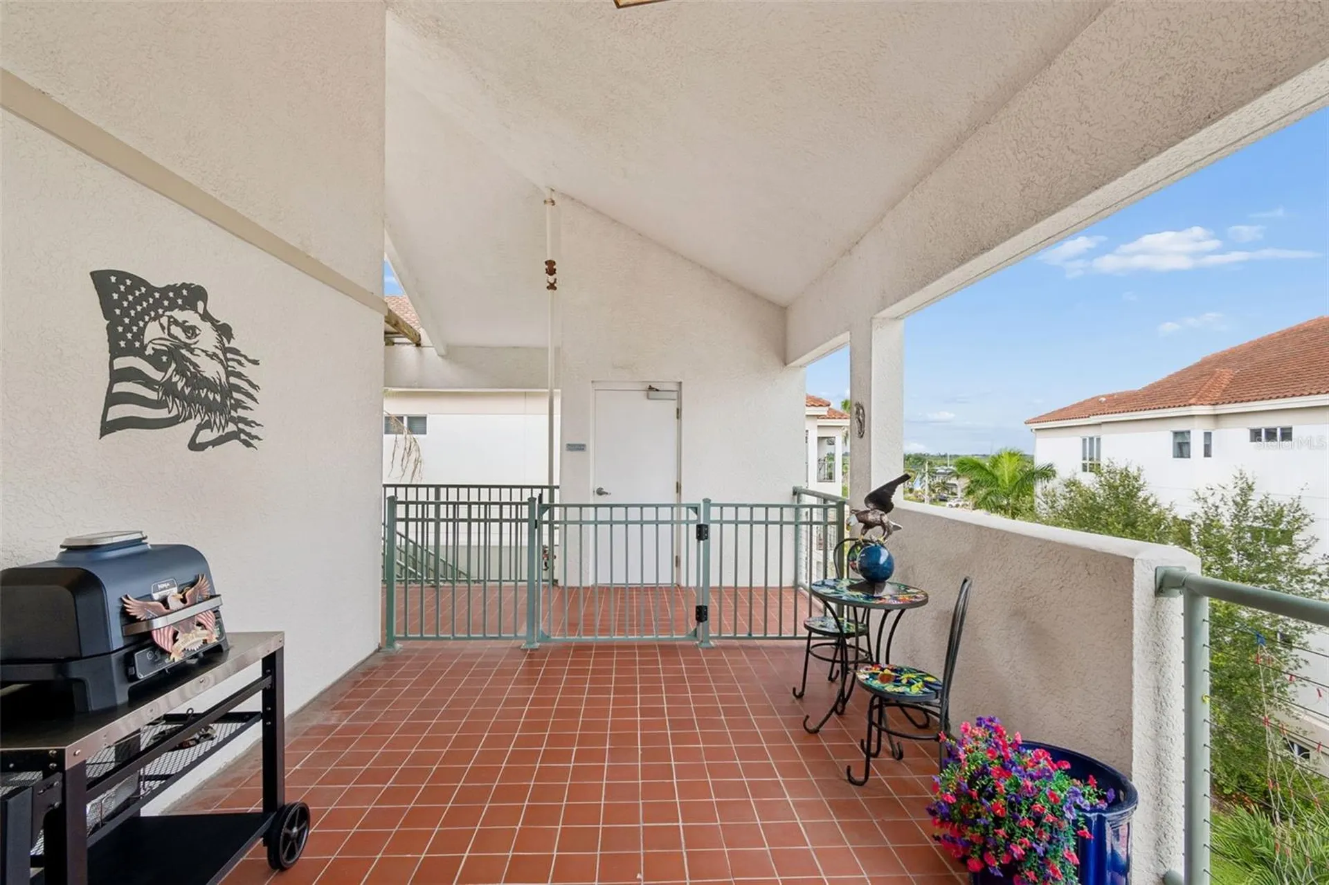 1038 Bellasol Way Apollo Beach FL 33572