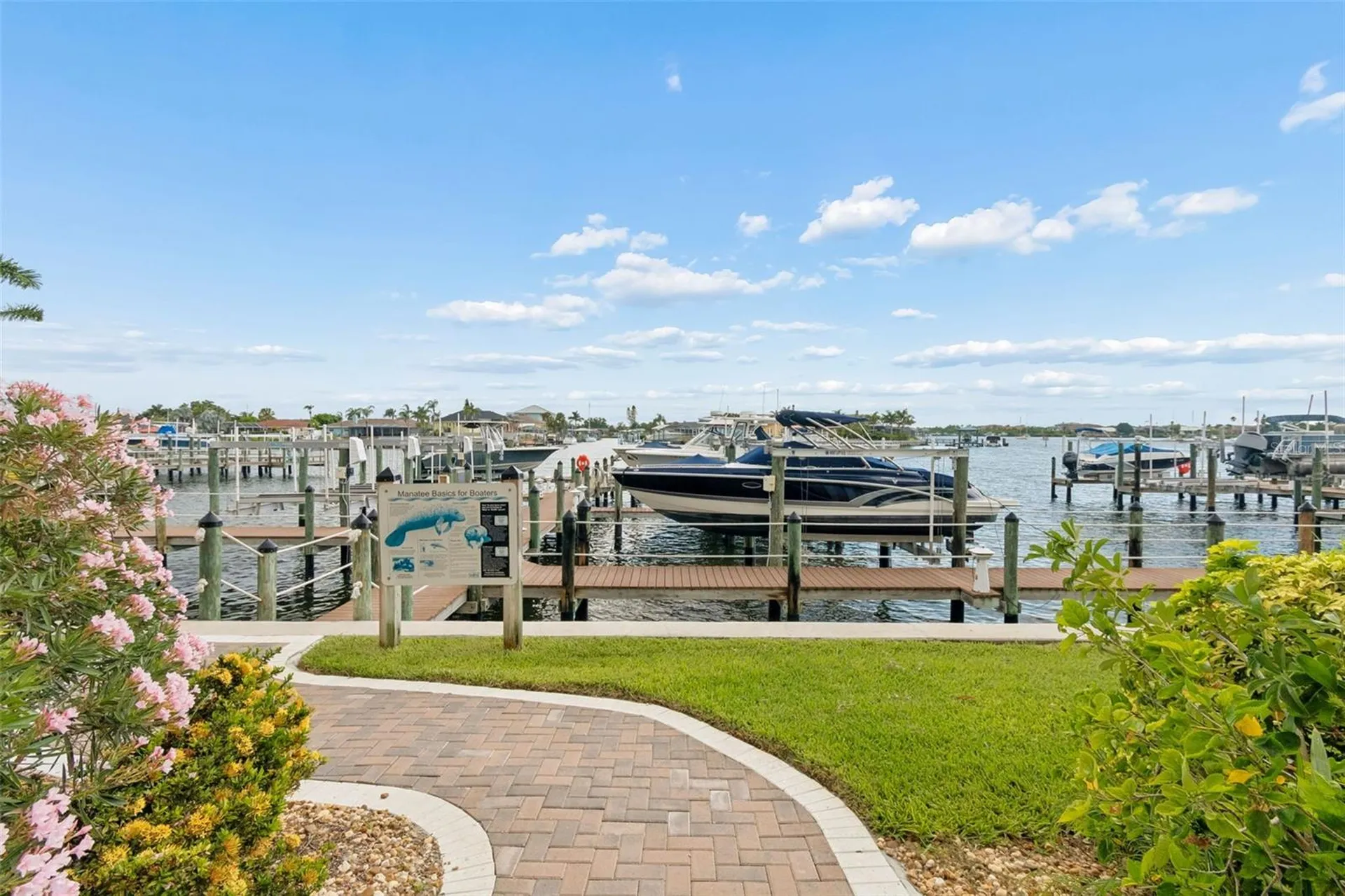 1038 Bellasol Way Apollo Beach FL 33572