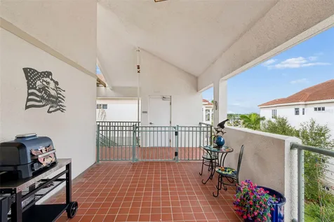 1038 Bellasol Way Apollo Beach FL 33572