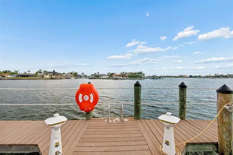 1038 Bellasol Way Apollo Beach FL 33572