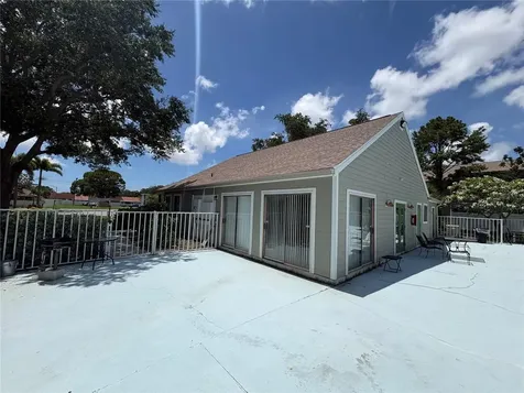 7298 Ulmerton Road Largo FL 33771