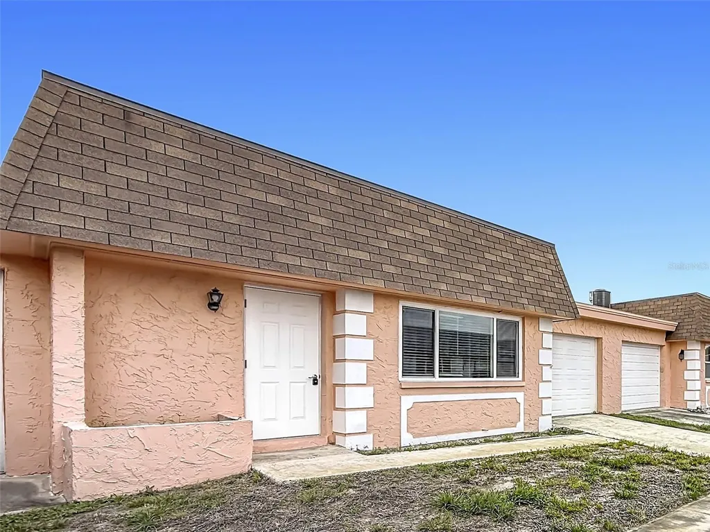8454 Austin N Pinellas Park FL 33781