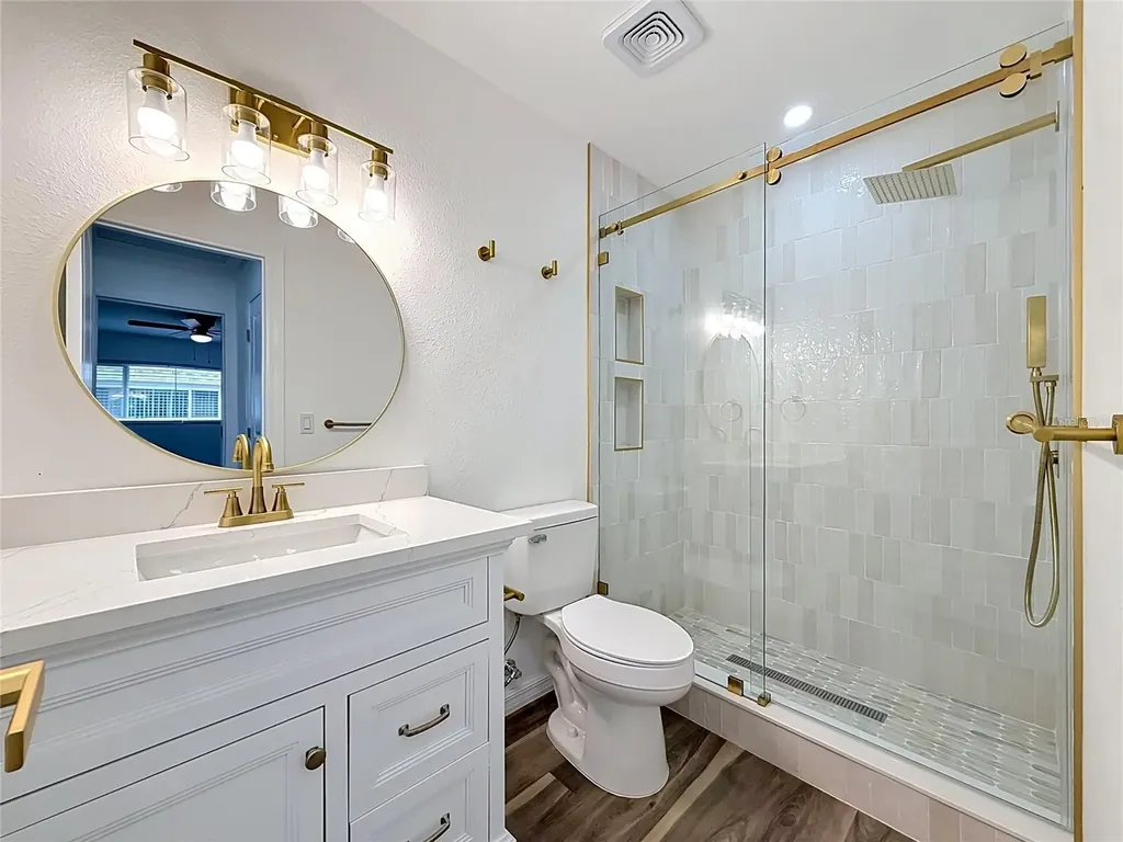 8454 Austin N Pinellas Park FL 33781