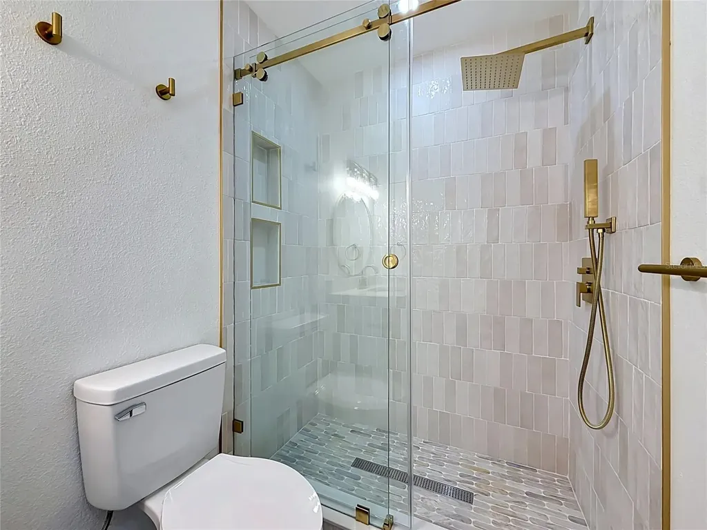 8454 Austin N Pinellas Park FL 33781