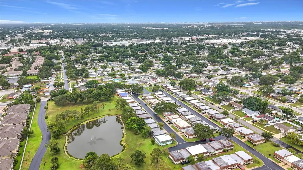 8454 Austin N Pinellas Park FL 33781