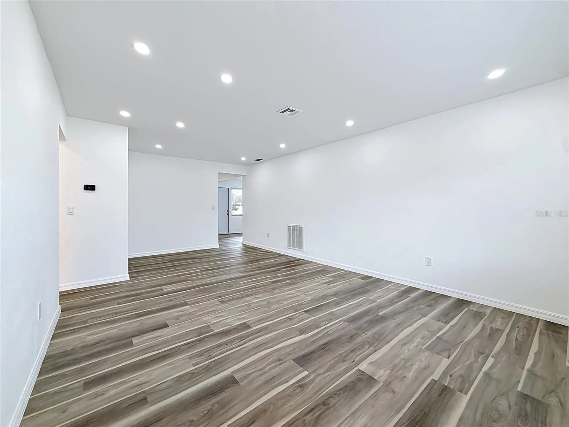 8454 Austin N Pinellas Park FL 33781