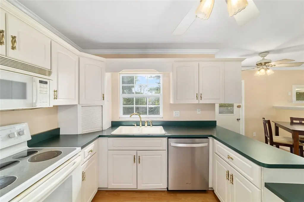 737 NE 17th Terrace Ocala FL 34470