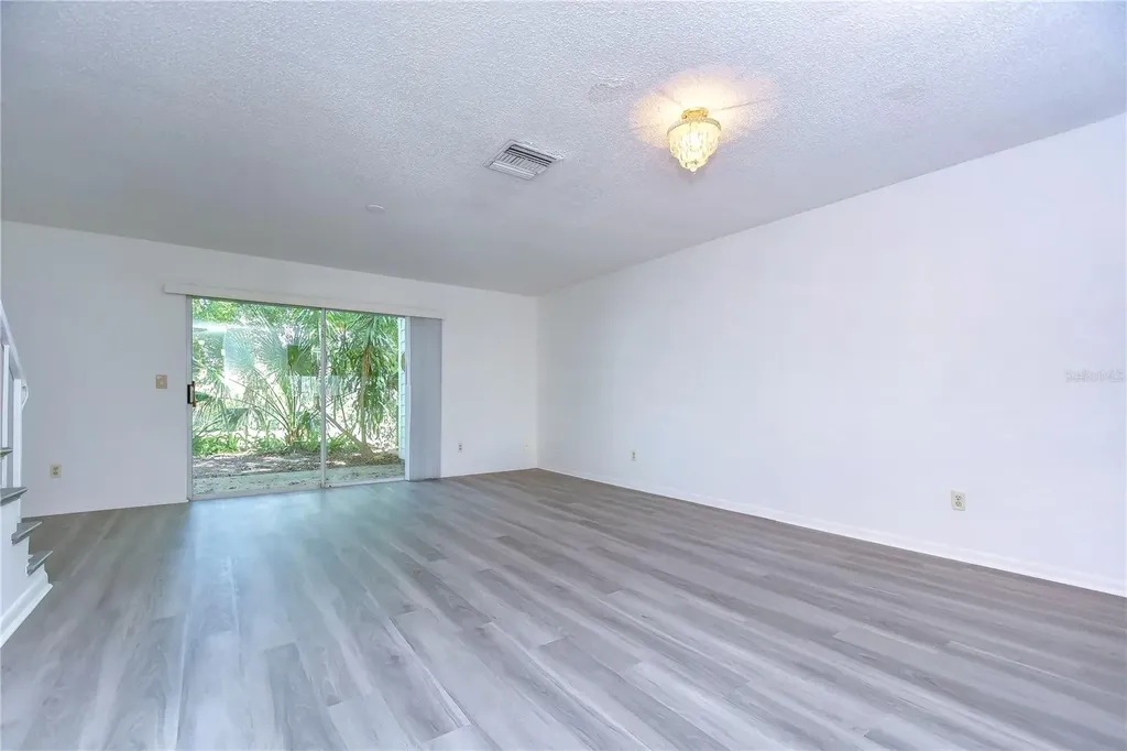 13937 Fletchers Mill Drive Tampa FL 33613