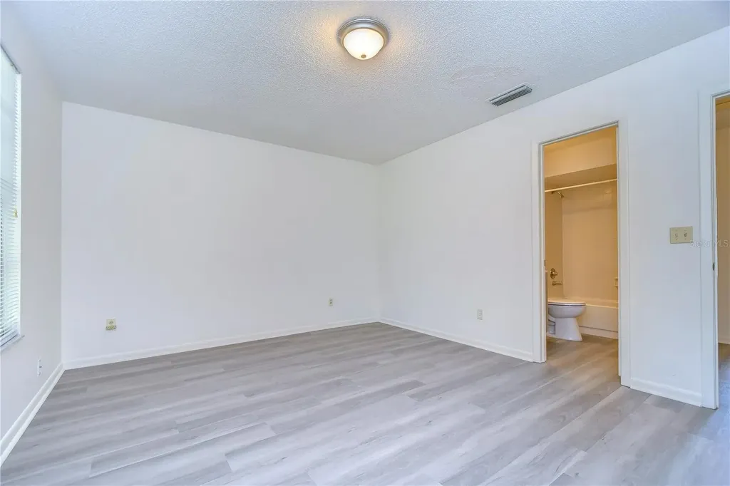 13937 Fletchers Mill Drive Tampa FL 33613