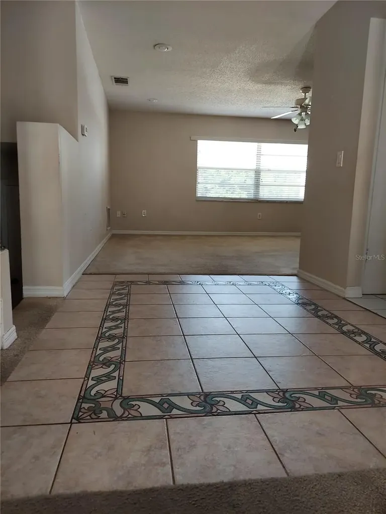 8139 Laurel Tree Drive Orlando FL 32819