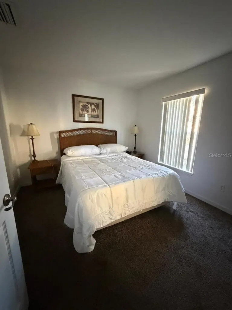 2714 Club Cortile Circle Kissimmee FL 34746