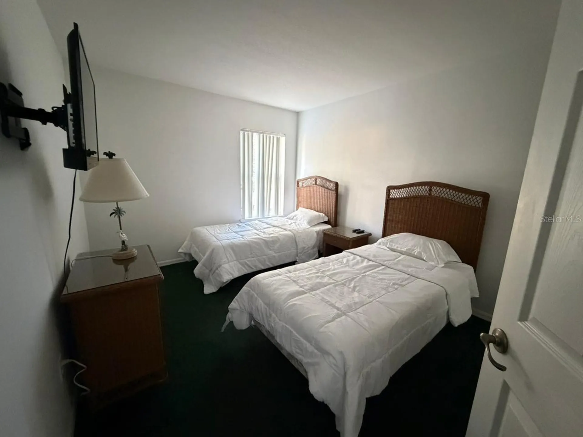 2714 Club Cortile Circle Kissimmee FL 34746
