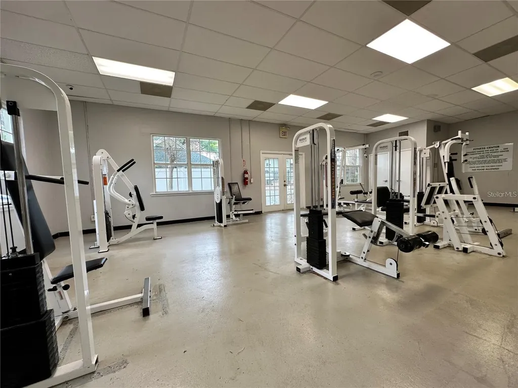 5962 Westgate Drive Orlando FL 32835