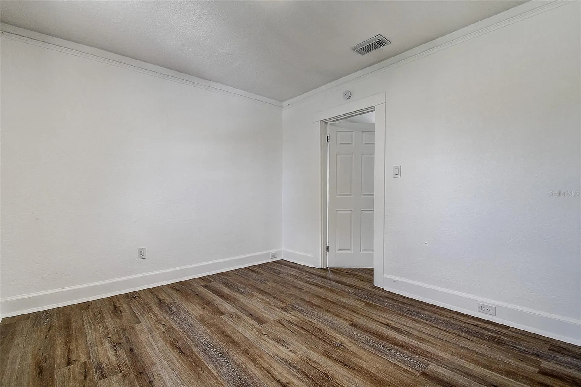 212 48th Street N St Petersburg FL 33713