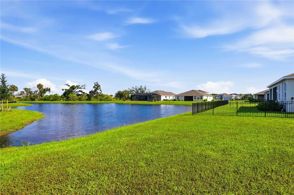 624 160th Street E Bradenton FL 34212