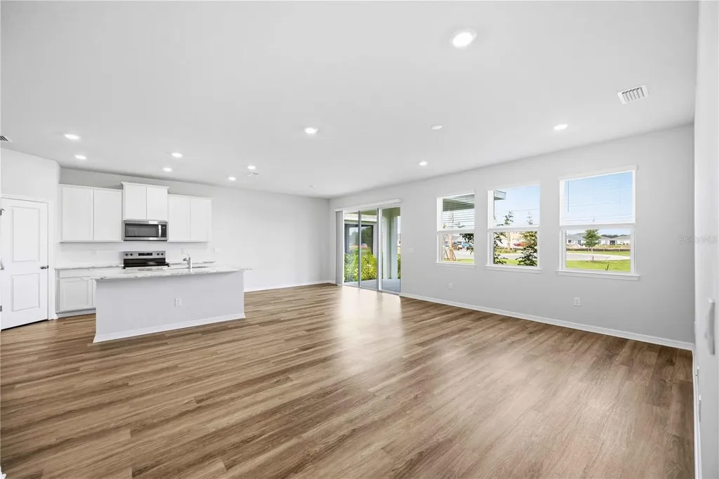 624 160th Street E Bradenton FL 34212