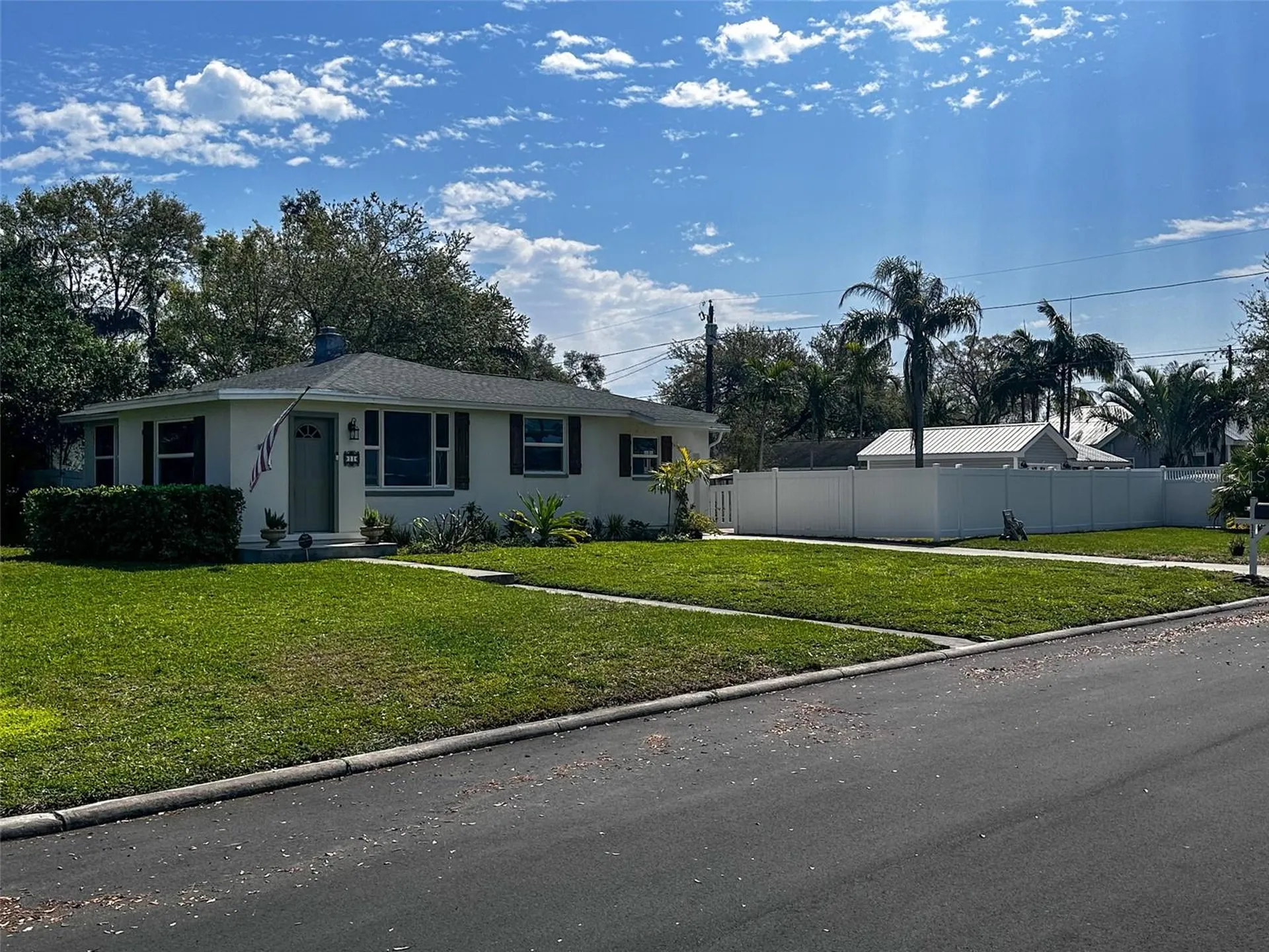 11 N Crest Avenue Clearwater FL 33755