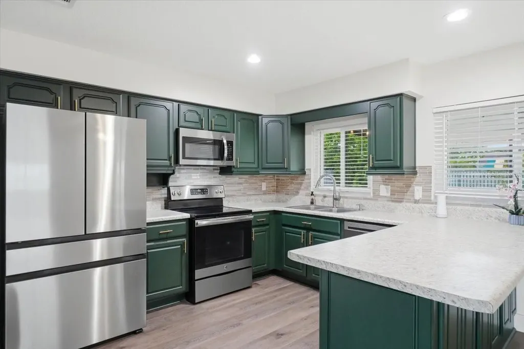 1210 Carol Avenue Auburndale FL 33823