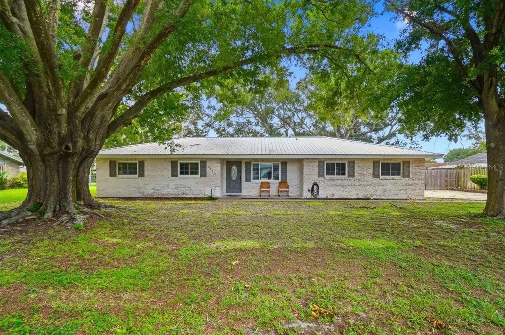 1210 Carol Avenue Auburndale FL 33823