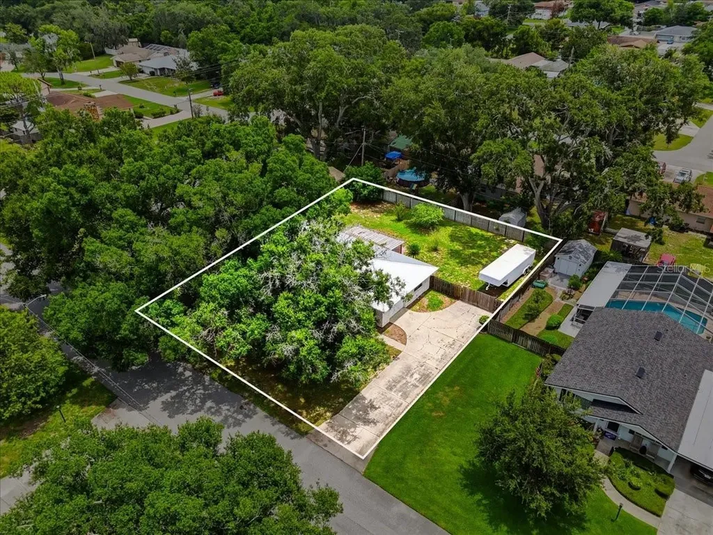 1210 Carol Avenue Auburndale FL 33823