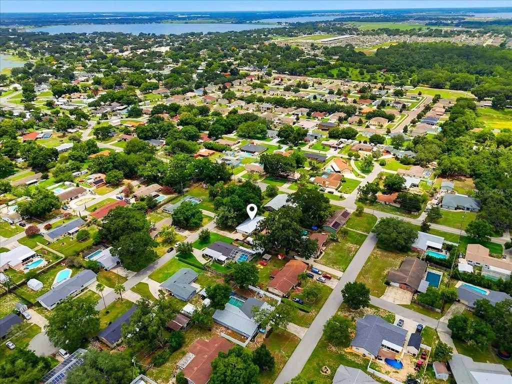 1210 Carol Avenue Auburndale FL 33823
