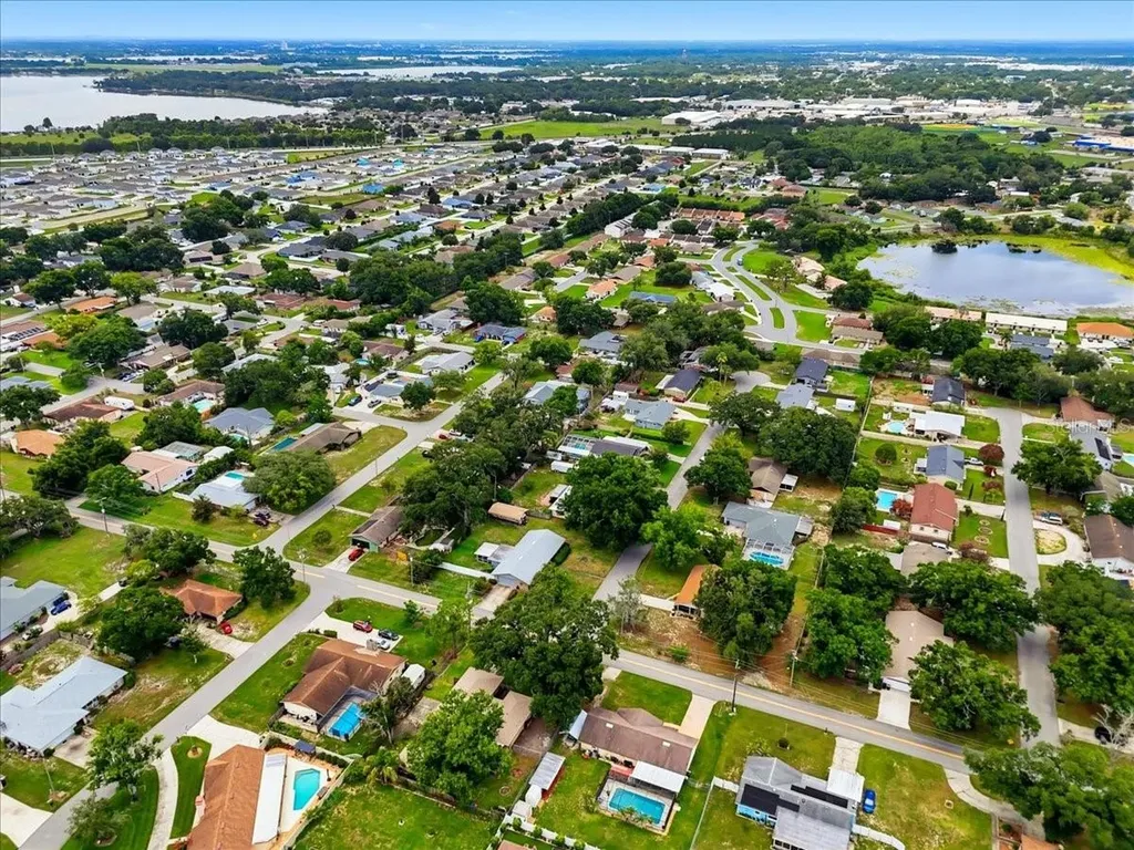 1210 Carol Avenue Auburndale FL 33823