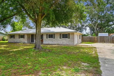 1210 Carol Avenue Auburndale FL 33823