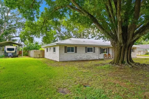 1210 Carol Avenue Auburndale FL 33823