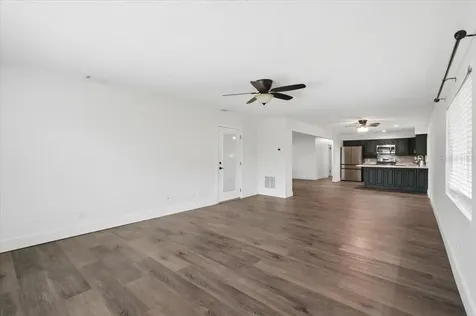 1210 Carol Avenue Auburndale FL 33823